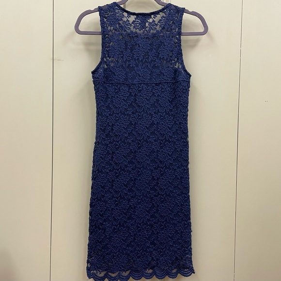 FOREVER 21 BLUE LACE SLEEVELESS DRESS - Picture 2 of 4
